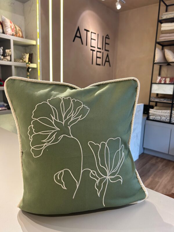 23e2ffb5-11b1-4fbf-8c19-8dbc06aca441