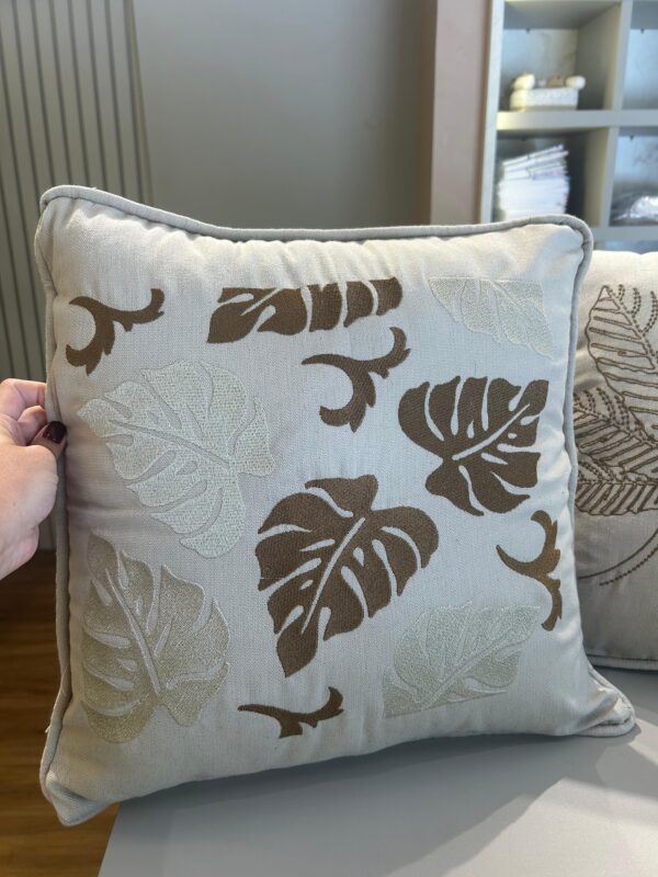 b8ec6ea6-330b-4d1d-94d1-cf4a76c49df7